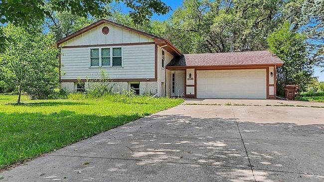 1st image of 10895 Bechtold Rd