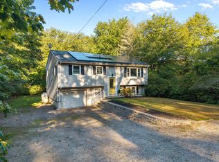 80 E Pattagansett Rd, Niantic, CT 06357