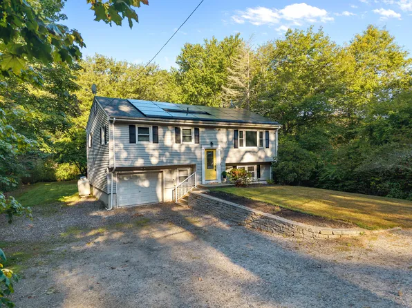 80 East Pattagansett Road, East Lyme, CT 06357