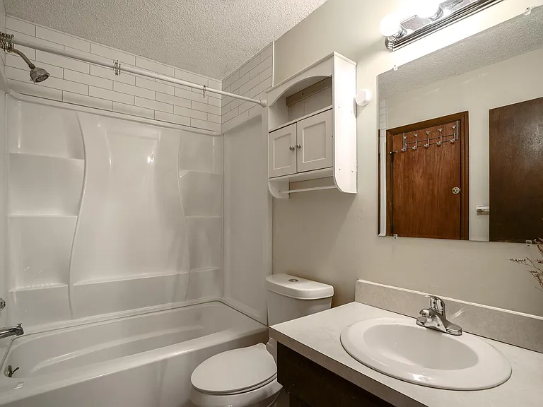 609 SE Bayberry Ln #A — Photo 27