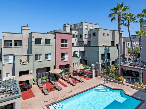 CentrePointe Apartments