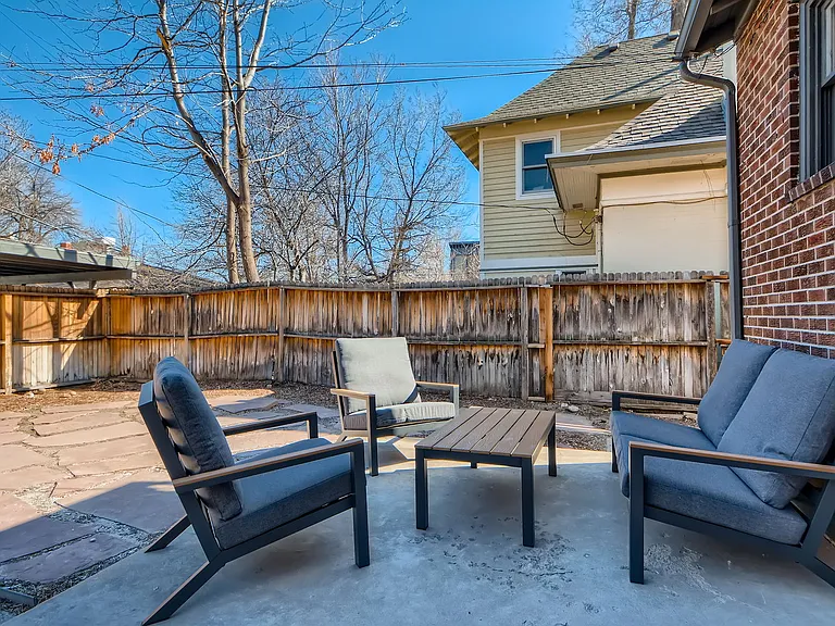 624 N Downing St #2 — Photo 11