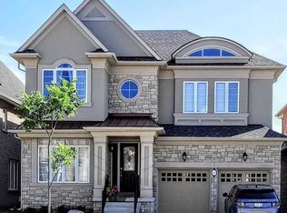 3182 Sunflower Dr, Oakville, ON L6M 1N2