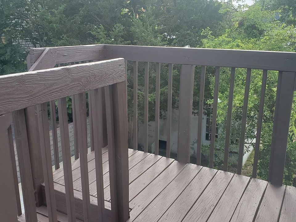 1st image of 205 Blaine Ave #3