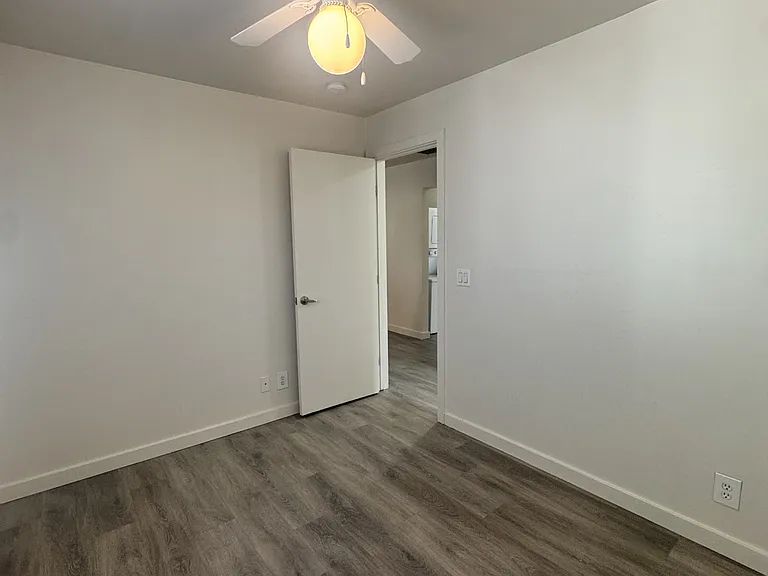 805 E Garfield St #3 — Photo 17