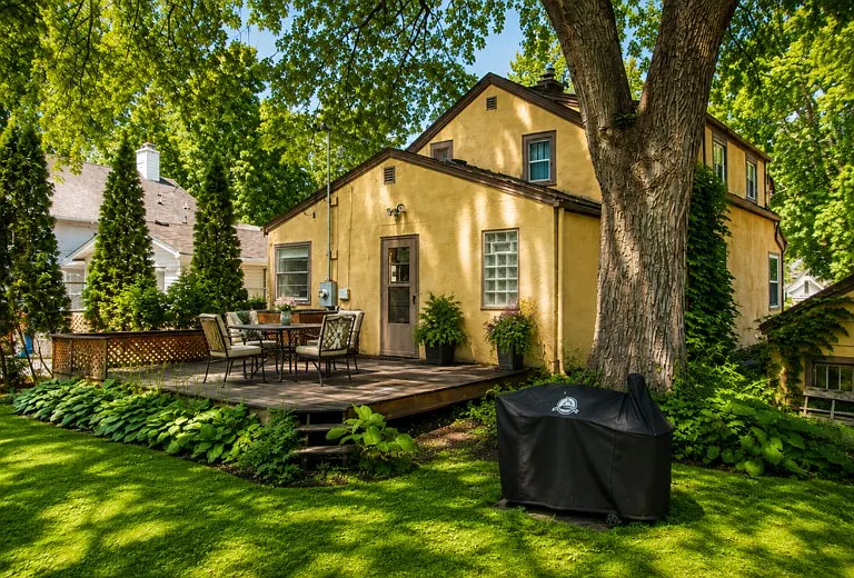 spacious private back yard with deck