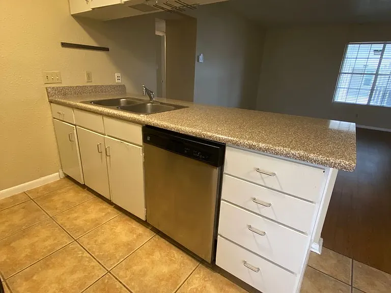 910 Duncan Ln #61 — Photo 28