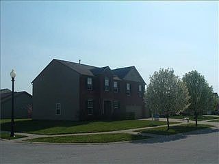 3rd image of 1091 Burning Bush Dr