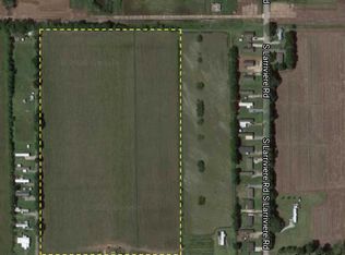 700 Langlinais Rd, Youngsville, LA 70592