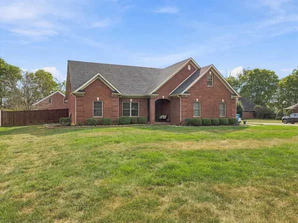 5488 Ridge Pointe Ct, Owensboro, KY 42301