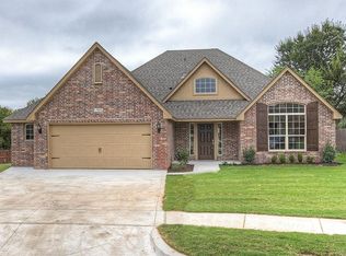 1905 E Kent St, Broken Arrow, OK 74012