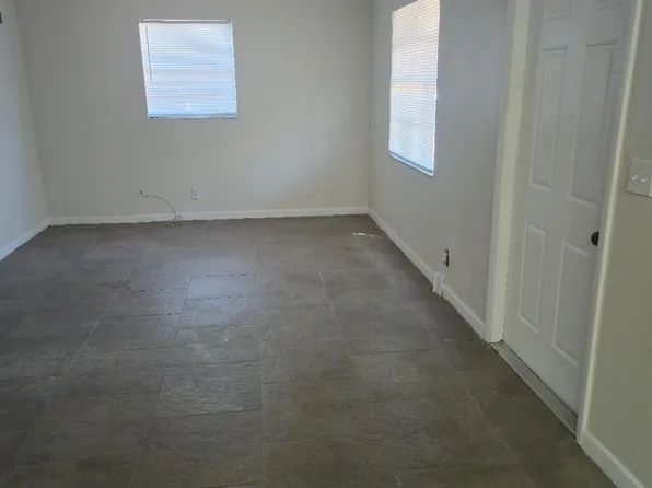 7029 Glenview Dr, Tampa, FL 33619