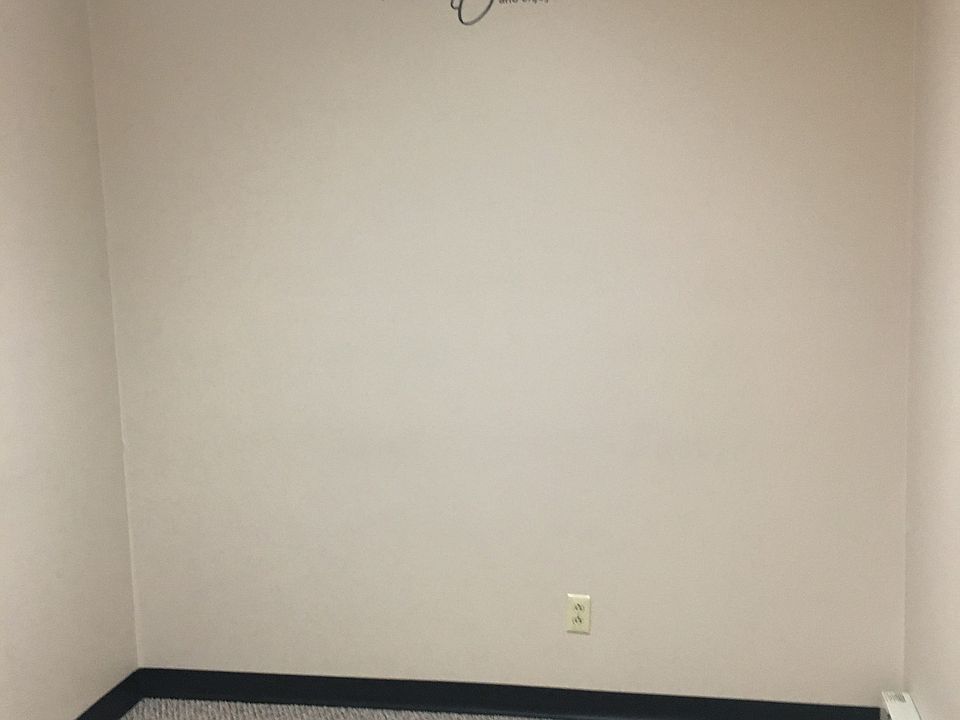1st image of 7R N 4th St Floor 1