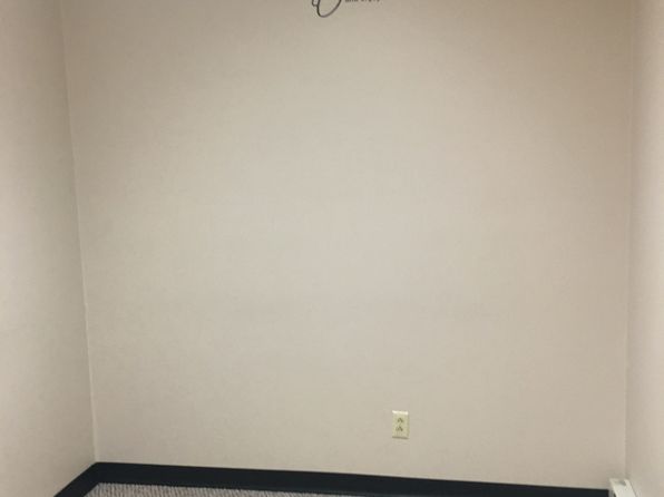 7R N 4th St Floor 1