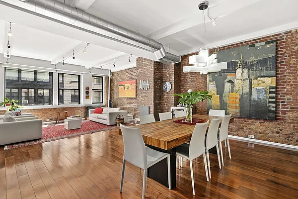 Rented by Compass | media 9