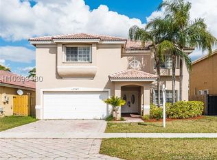 10345 SW 165th Ave, Miami, FL 33196