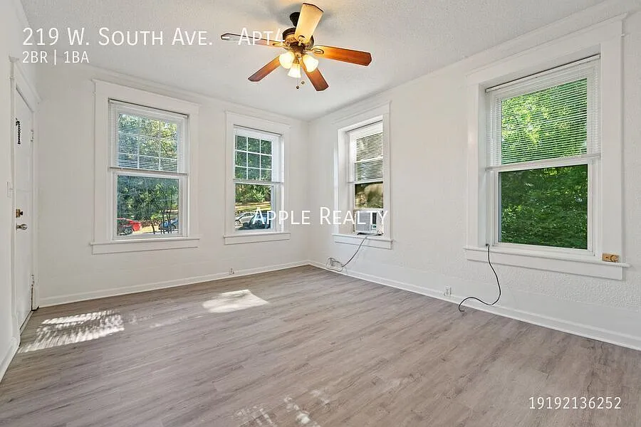 219 W South Ave, Apt 4 - Available mid-November! — Photo 2