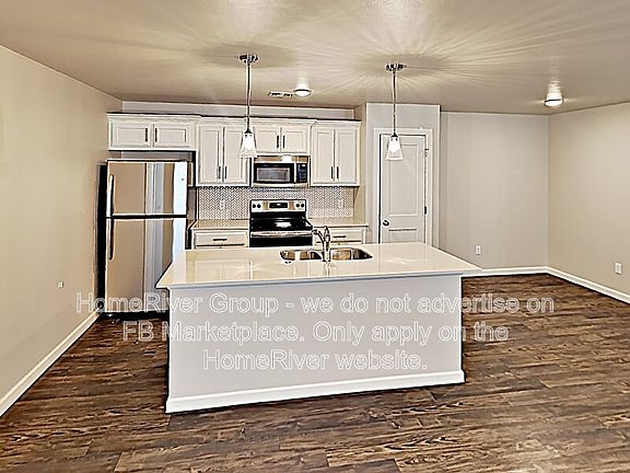 4th image of 5028 Avion Ct
