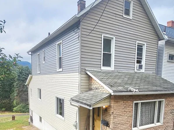 77 Boyer St, Johnstown, PA 15906