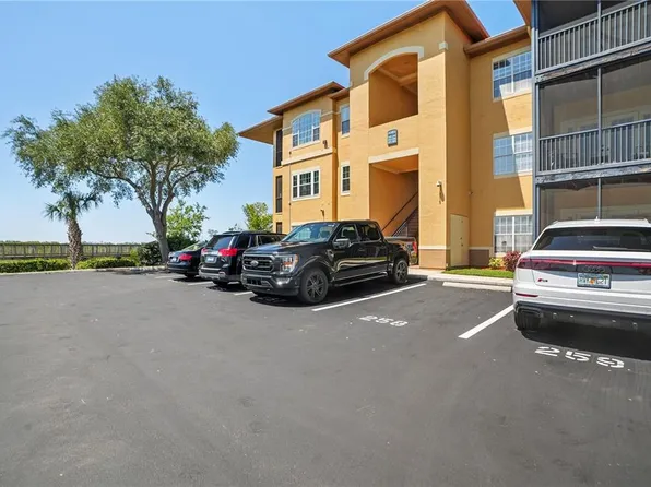 4302 Bayside Village Dr APT 102, Tampa, FL 33615