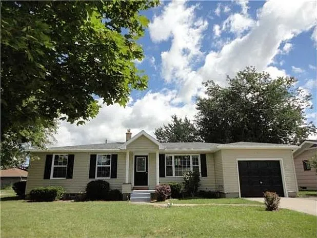 143 Delta Rd photo 1