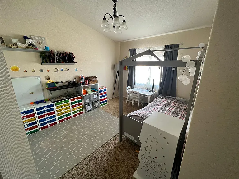 3807 Josephine Hts — Photo 17