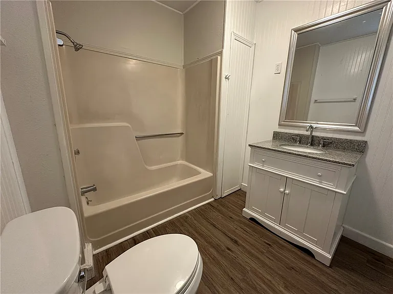 11150 Interstate Highway 37 #B — Photo 13