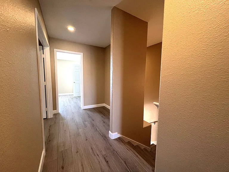 5555 Leaning Oak Ave — Photo 26