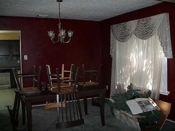 4th image of 1954 Courtside Place Dr