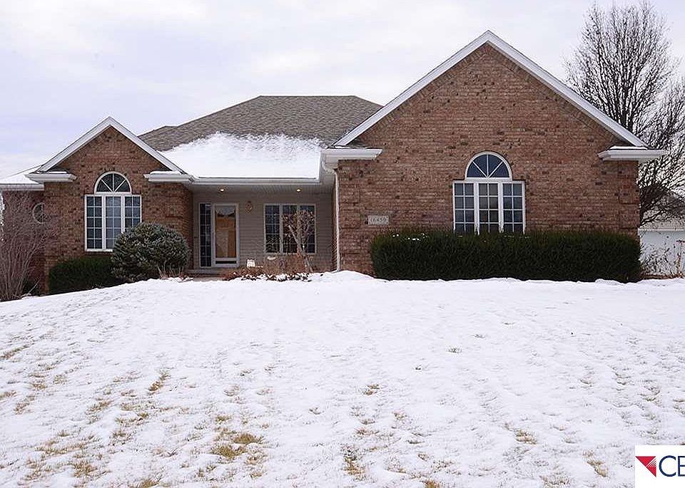 1st image of 16459 Crestfield Dr