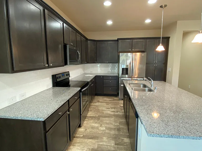 9108 Aster St SE — Photo 7