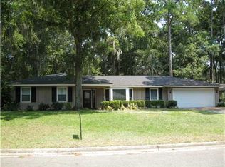 1104 Oakleaf Dr, Savannah, GA 31410