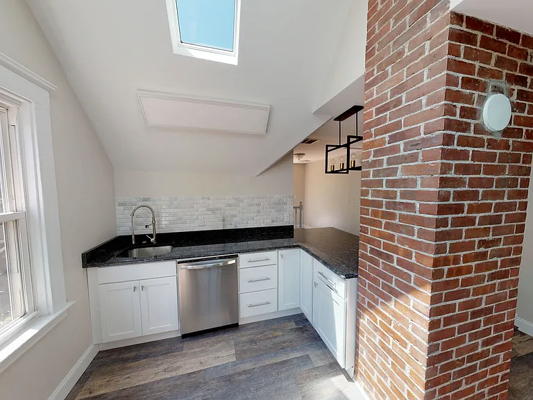 254 Orchard St #3 — Photo 2