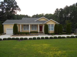 307 Tanglewood Dr, Bracey, VA 23919