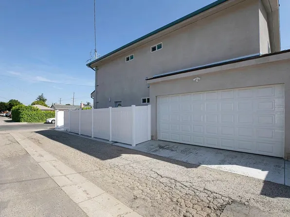 6817 Bertrand Ave, Reseda, CA 91335