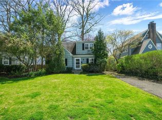 16 Hamilton Rd, Scarsdale, NY 10583