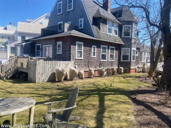 89 Easton St, Nantucket, MA 02554