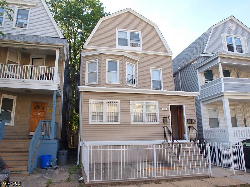 1st image of 155 N 16th St