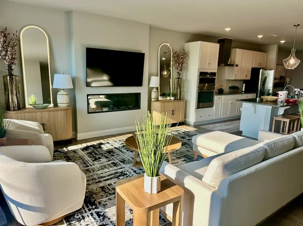 1253 S Blount St #201, Raleigh, NC 27601