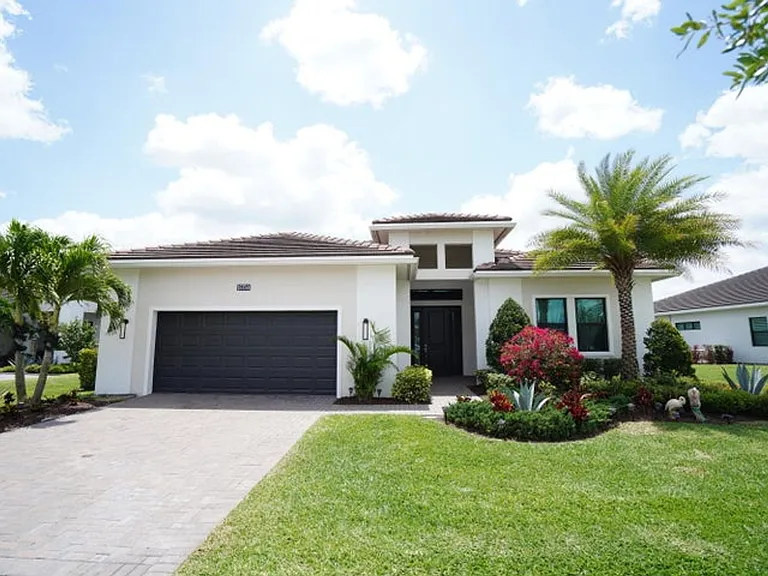 15750 Longboat Key Dr — Photo 9