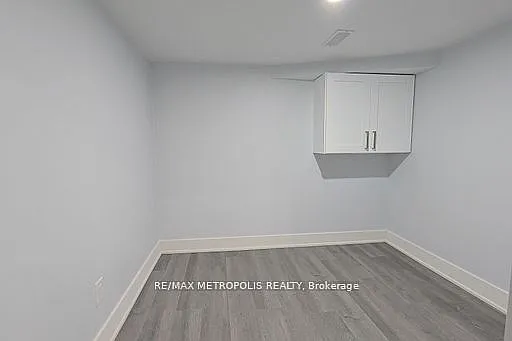 75 Eastgrove Sq #BASEMENT — Photo 15