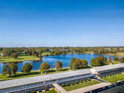 26955 Milford Rd UNIT 20, South Lyon, MI, 48178
