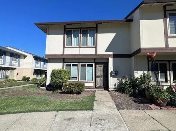 27492 Ponderosa Ct, Hayward, CA 94545