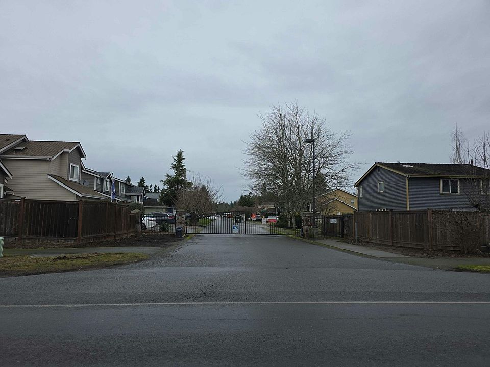 1st image of 20210 71st Avenue Ct E