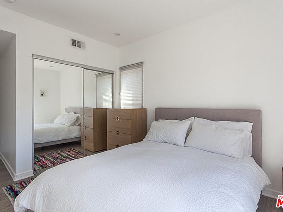5th image of 11776 Idaho Ave #402