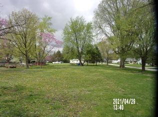 201 N Moore St, Mc Lean, IL