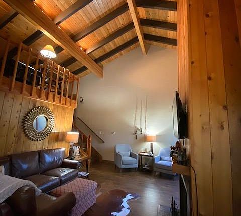 5th image of 27657 Peninsula Dr APT 102