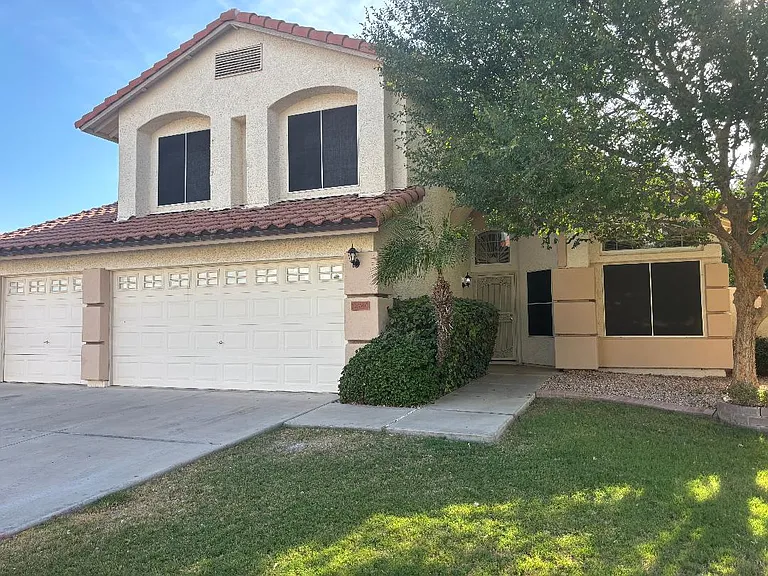 12740 N 58th Dr #7043939 — Photo 2