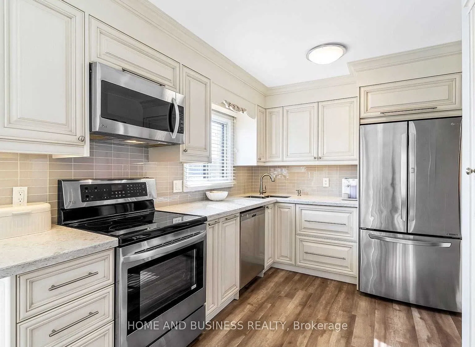 3 bed, $3,250 — Photo 4