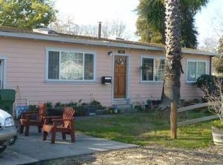 1427 Olive St, Santa Rosa, CA 95407